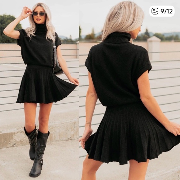 Silent Memories Turtleneck Top and Pleaded Skirt - Picture 2 of 3